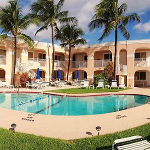 Coral Key Inn